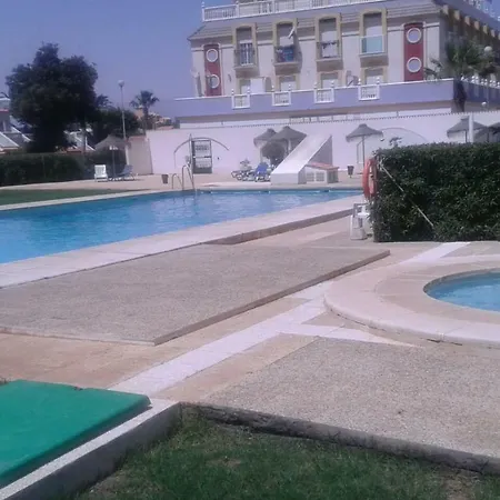 Apartamento Tropicana - Primera Linea De Playa Apartment *