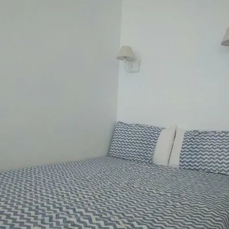 Apartamento Tropicana - Primera Linea De Playa Apartment *