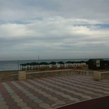 Apartamento Tropicana - Primera Linea De Playa *