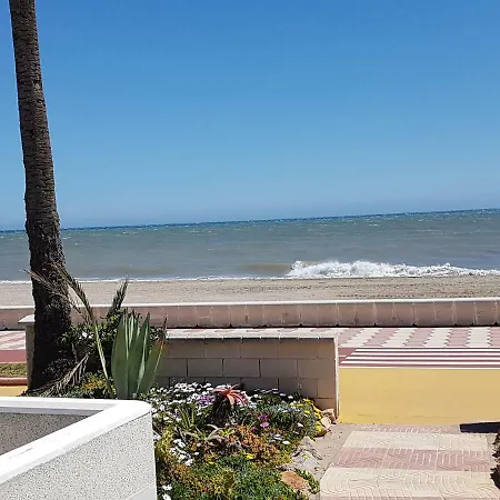 Apartment Apartamento Tropicana - Primera Linea De Playa